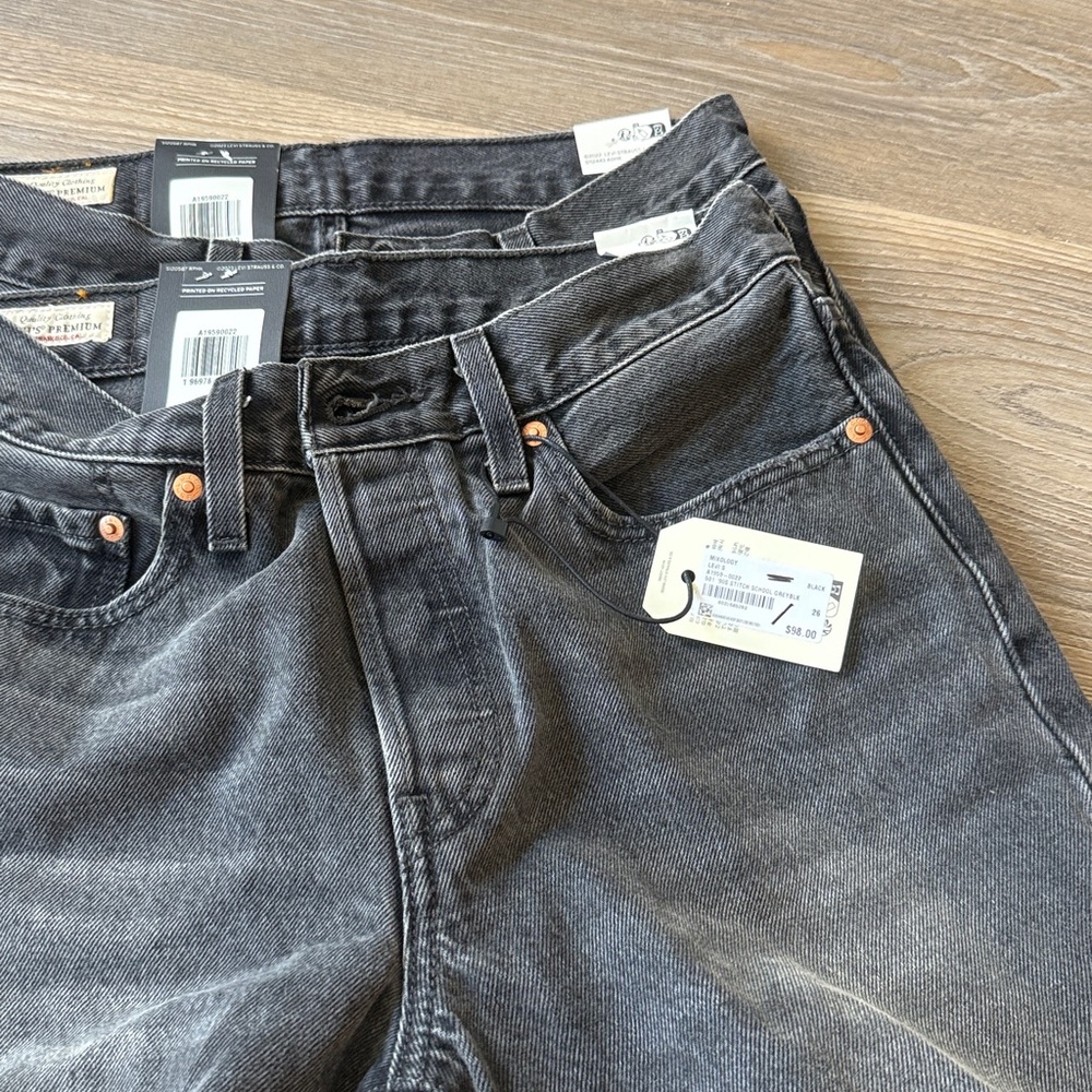 NWT LEVI’S 501 '90s Jeans Stitch School - Picture 10 of 12